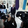 Путин заявил о необходимости определения эффективных путей движения к миру на Украине
