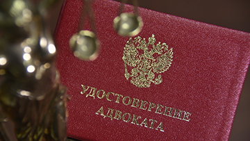 Адвокат и экс-доцент предстанут перед судом за обещание отменить приговор