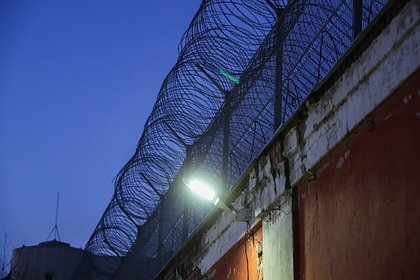 Российского бизнесмена избили в душе изолятора Российского бизнесмена избили в душе изолятора