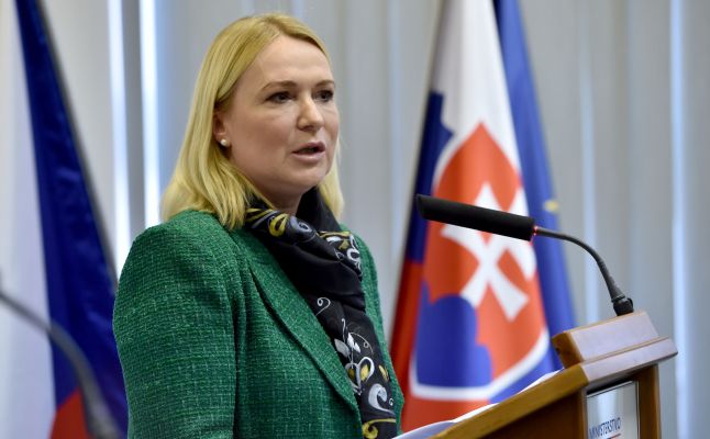Минобороны Чехии: Военные не хотят ехать на Украину и массово увольняются из армии