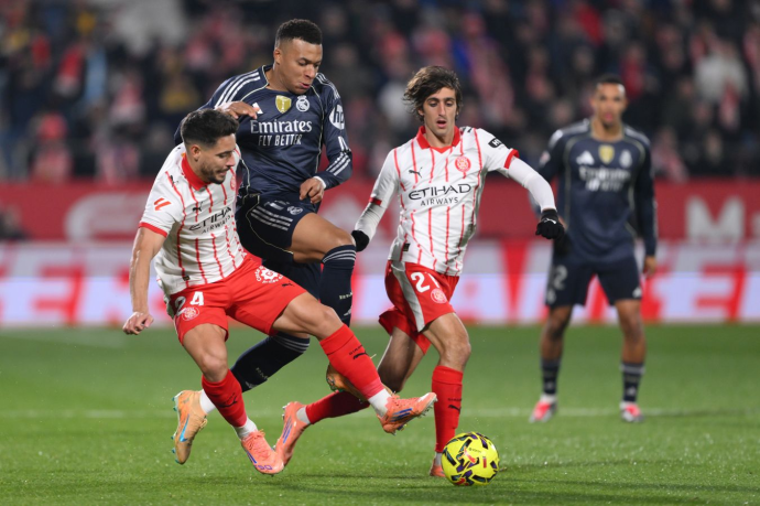 "Реал" не сумел обыграть "Жирону" в матче Примеры "Реал" не сумел обыграть "Жирону" в матче Примеры