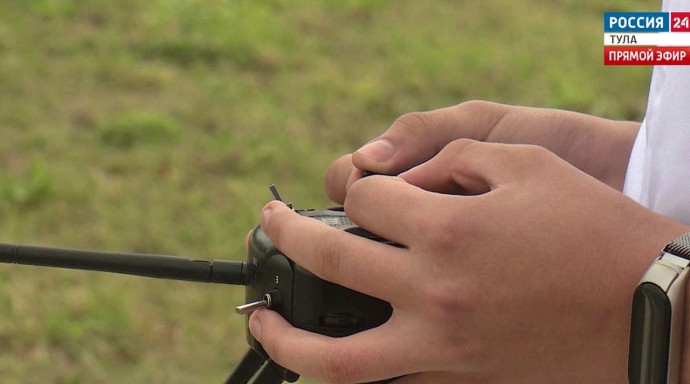Тулячку оштрафовали за запуск БПЛА в Ясной Поляне Тулячку оштрафовали за запуск БПЛА в Ясной Поляне