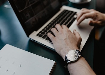 Зарплату до 220 тысяч рублей предлагают в Амурской области бухгалтерам и экономистам