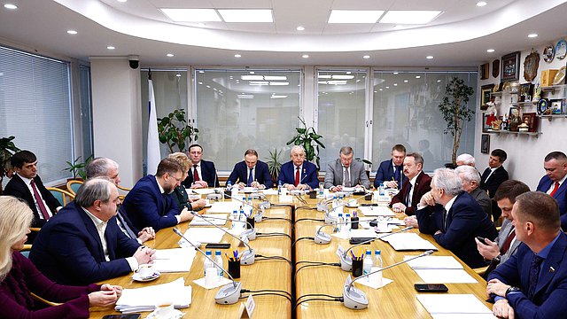 Комитет рассмотрел законопроект о внесении изменений в законодательство об особо охраняемых природных территориях Комитет рассмотрел законопроект о внесении изменений в законодательство об особо охраняемых природных территориях