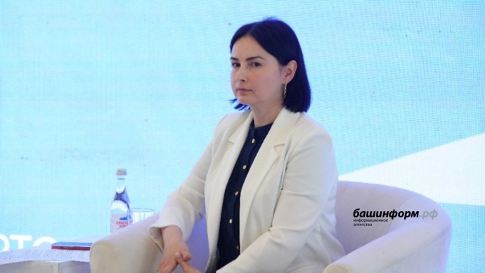 Экс-главе госкоммолодежи Башкирии Яне Гайдук продлили домашний арест