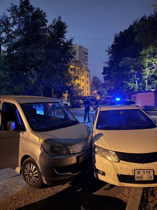 Полицейская погоня во Владивостоке за пьяным водителем закончилась аварией