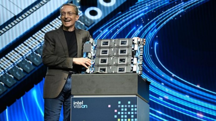 Intel тоже столкнулась с ограничениями на поставку ускорителей в Китай