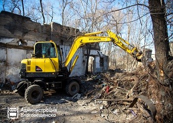 Больше двух тысяч тонн мусора вывезли с незаконных свалок Благовещенска