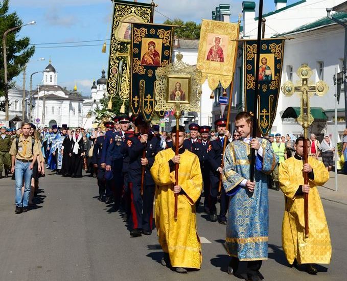 Православное шествие затруднит водителям передвижение по Костроме