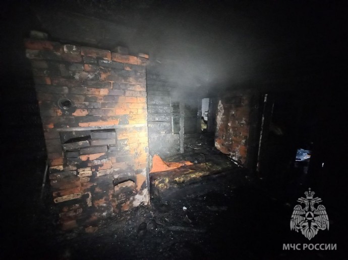 При пожаре в жилом доме Ярославля погиб мужчина