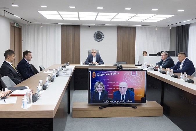 Жителям поселка Бородинский починят протекающую крышу