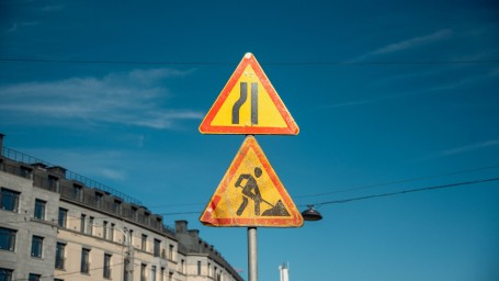 В шести районах Петербурга ограничат движение с 14, 15 и 16 июля