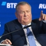 Глава ВТБ оценил влияние падения фондового рынка на Россию