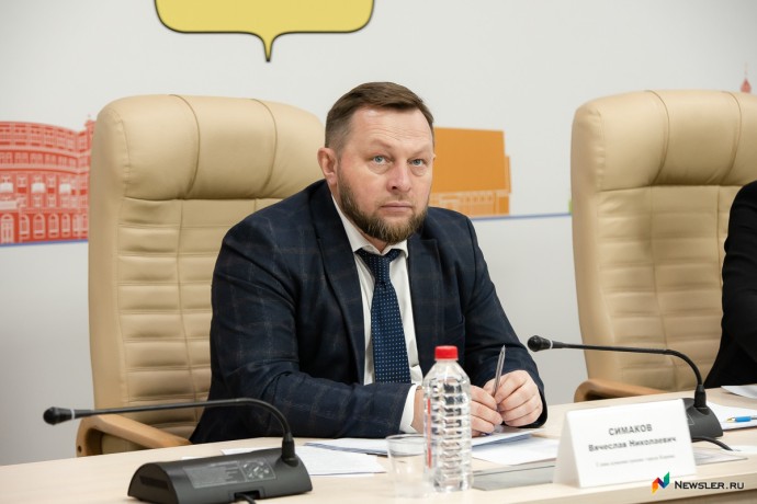 Симаков прокомментировал смену руководства в школе № 47