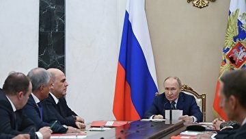 Путин: РФ будет соблюдать договор о стратегических наступательных вооружениях Путин: РФ будет соблюдать договор о стратегических наступательных вооружениях