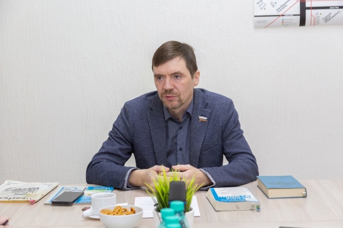 Намаз мусульманина в церкви вызвал общественный резонанс в РФ