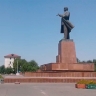 В Киргизии снесли один из самых высоких в мире памятников Ленину