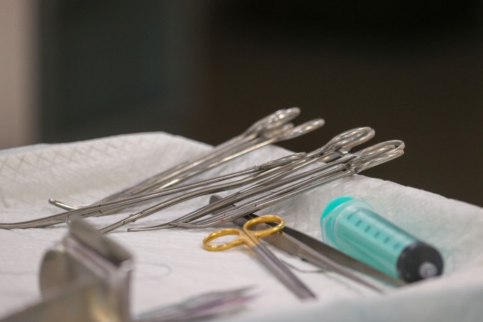 В Сергиевом Посаде врачи удалили кусок проволоки из глаза мужчины