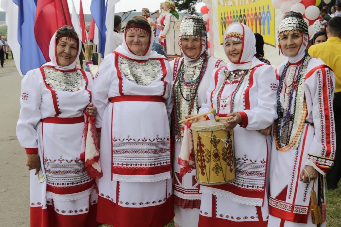 Матвиенко поручила усилить поддержку народных коллективов Матвиенко поручила усилить поддержку народных коллективов