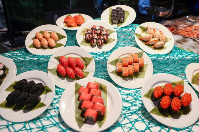 Врач: Стандартный сет роллов содержит больше половины дневной нормы калорий Врач: Стандартный сет роллов содержит больше половины дневной нормы калорий