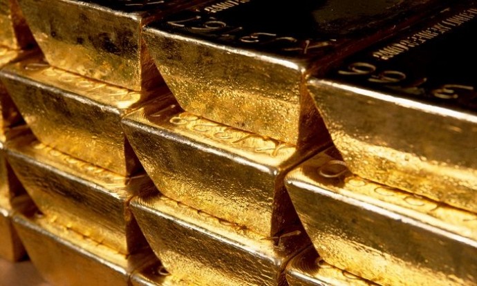 Стоимость золота установила новый рекорд, превысив $3300 за тройскую унцию