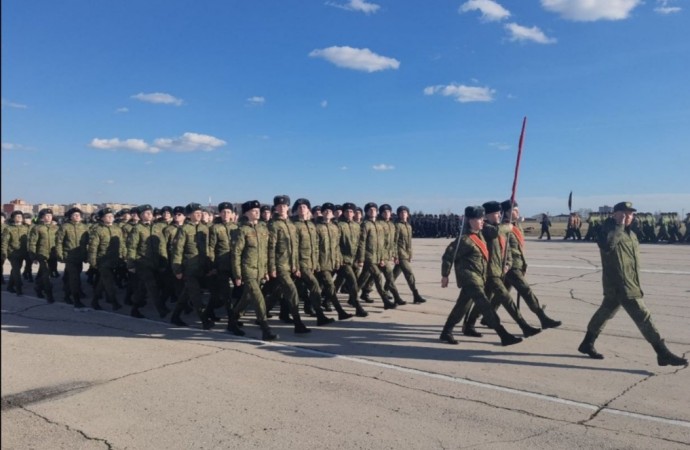 Стали известны даты репетиций парада Победы на центральной площади Тулы