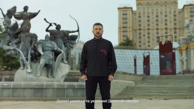 Вызов Трампу провалился: Появление Зеленского в «погребальной» вышиванке символично