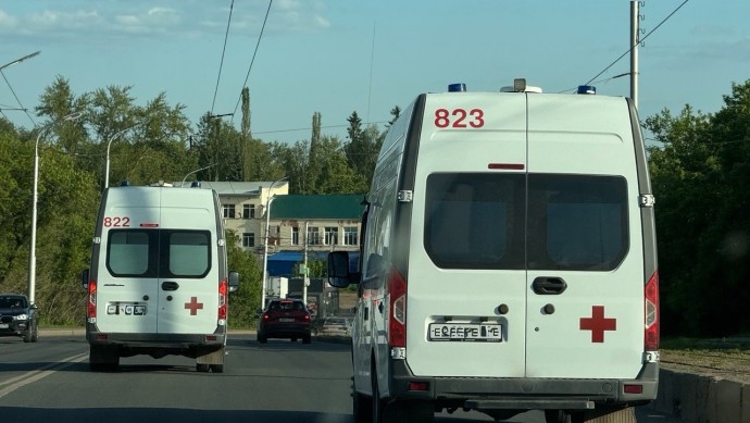 В Башкирии в страшной аварии серьезно пострадали женщина и дети