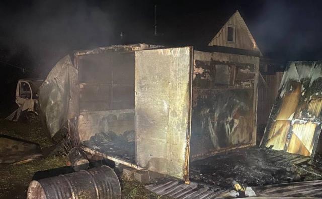 В сгоревшем вагончике под Уфой нашли труп мужчины В сгоревшем вагончике под Уфой нашли труп мужчины