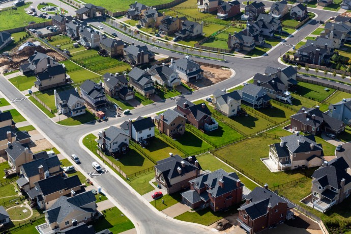 Самый дорогой в России загородный дом продается в Подмосковье за 8 млрд рублей