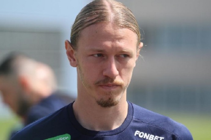 Пономарёв раскритиковал Сафонова: "Поэтому он в ПСЖ и не играет. Кому нужен такой мухолов?"