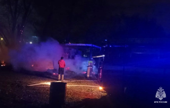 5 пожаров: 1 спасенный и 1 пострадавший