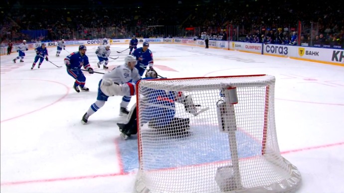 Два игрока СКА, получившие серьезные травмы в матче с «Динамо», выбыли на несколько месяцев Два игрока СКА, получившие серьезные травмы в матче с «Динамо», выбыли на несколько месяцев