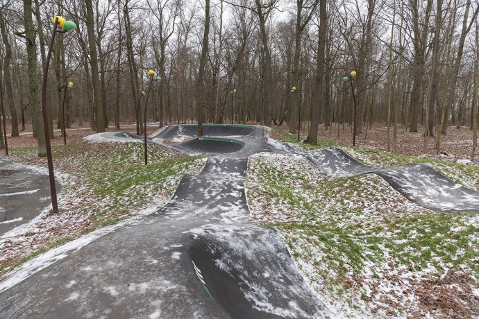 Губернатор проверил благоустройство парка в Болохово и передал технику шести районам