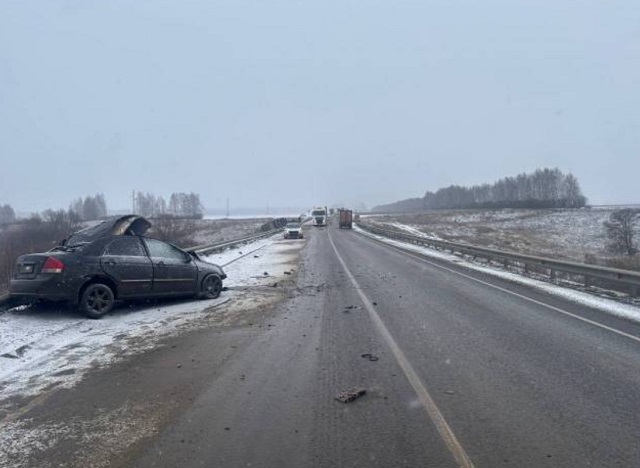 Водитель «Киа Церато» погиб в Мордовии в столкновении с грузовиком с рефрижератором