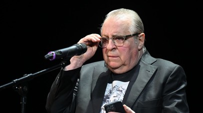 Представитель Хазанова опроверг данные о продаже им имущества на 1 млрд рублей