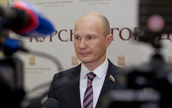 В Курской области приостановили членство Владимира Токарева в партии Единая Россия