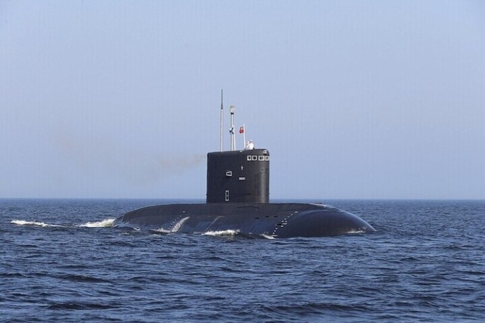 Военные из КНР потеряли дар речи, попав на российскую подлодку Военные из КНР потеряли дар речи, попав на российскую подлодку