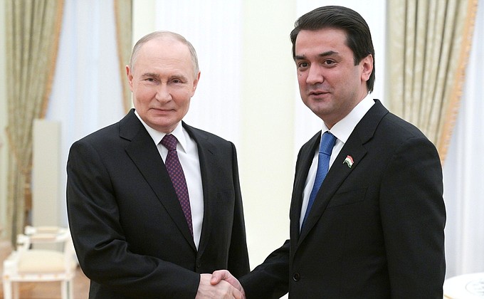 Встреча с Председателем Верхней палаты Парламента Таджикистана, председателем города Душанбе Рустамом Эмомали