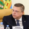Астраханцы пожаловались на перебои с водой и опасные деревья