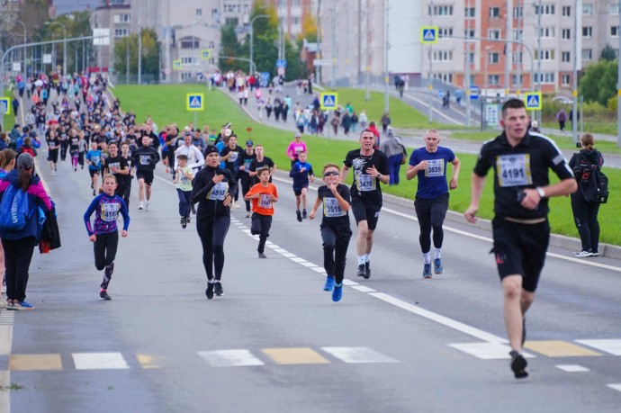 «Кросс нации» в Вологде и Череповце пробежали почти 9 тысяч человек «Кросс нации» в Вологде и Череповце пробежали почти 9 тысяч человек