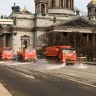 В Петербурге продолжается масштабная весенняя уборка