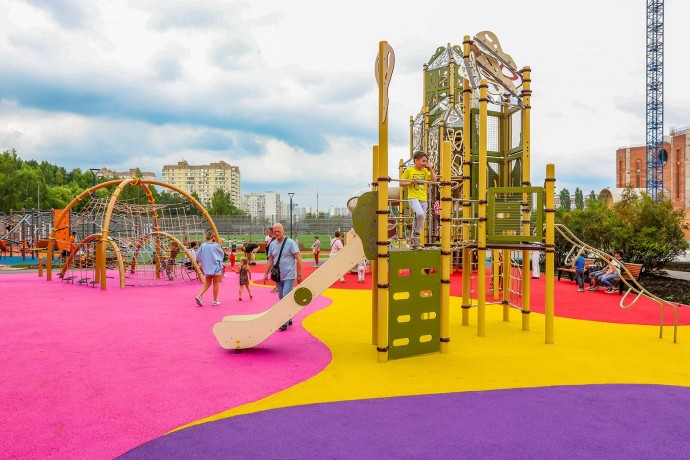 В центре и на юго-западе Москвы появились многоуровневые игровые городки