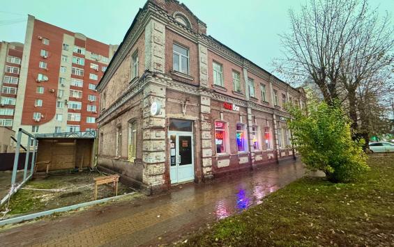 В Курске демонтировали самовольную пристройку у дома инженера Ишунина, памятника культурного наследия