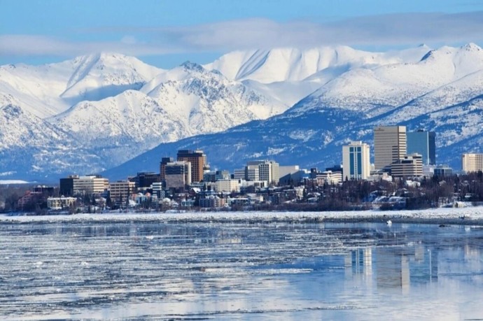 NYT: истощение запасов голубого топлива подвели штат Аляска к газовому кризису NYT: истощение запасов голубого топлива подвели штат Аляска к газовому кризису