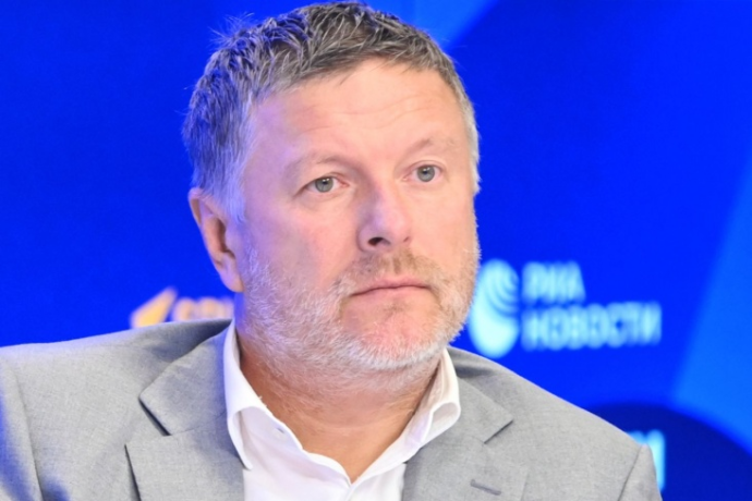 Кафельников заявил, что не верит в успехи Медведева