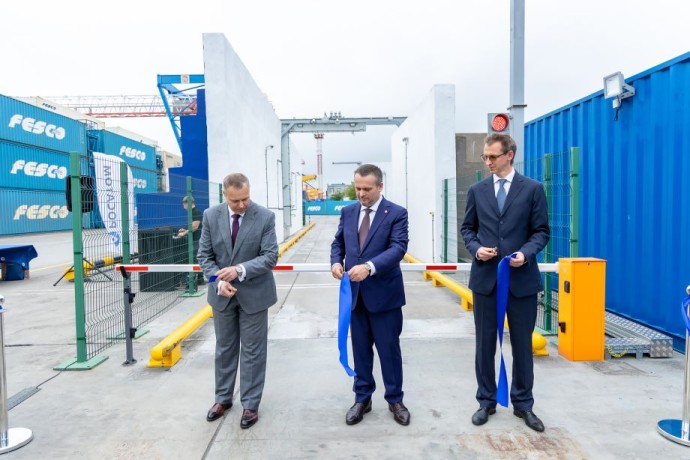 FESCO запустила в ВМТП первый в России портальный инспекционно-досмотровый комплекс в морском пункте пропуска FESCO запустила в ВМТП первый в России портальный инспекционно-досмотровый комплекс в морском пункте пропуска