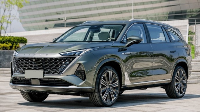 В России продолжает расти доля продаваемых кроссоверов и внедорожников