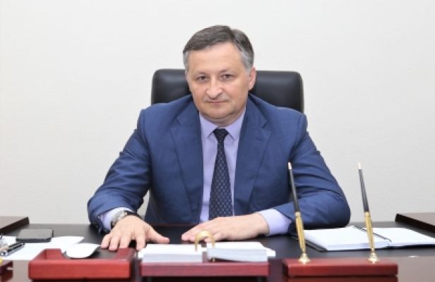 Президент Абхазии выбрал главу своей администрации и мэра Сухума