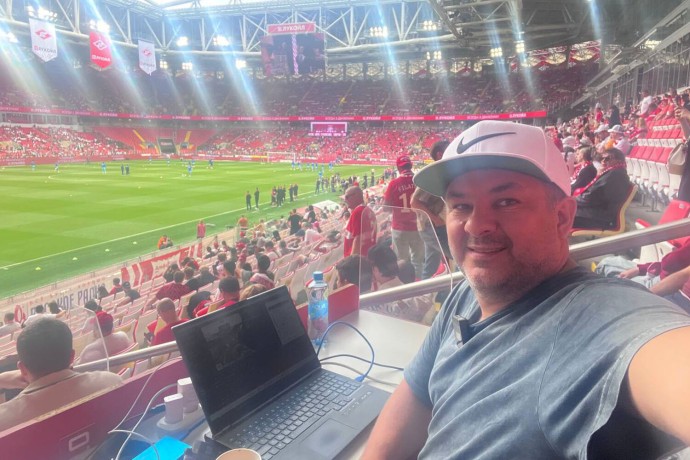 Комментатор Боярский объяснил свои скандальные слова о женщинах в футболе Комментатор Боярский объяснил свои скандальные слова о женщинах в футболе